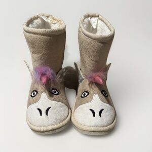 Muk Luks Girls Size 11 Luna Unicorn Fur Fun Kids Plushy Slip On Boots Shoes